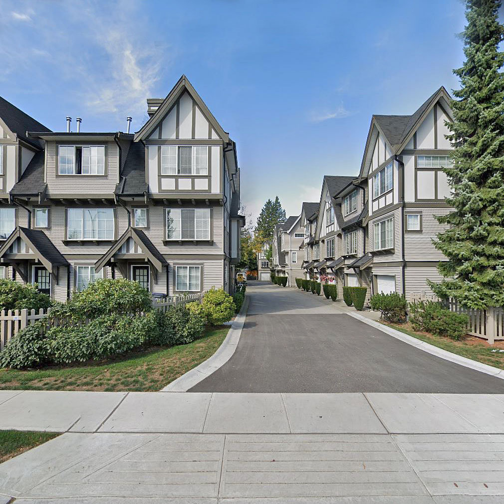 Hathaway Village photo 4