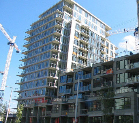 Photo 5 — click to view Wall Centre False Creek West 1 Tower photo 5