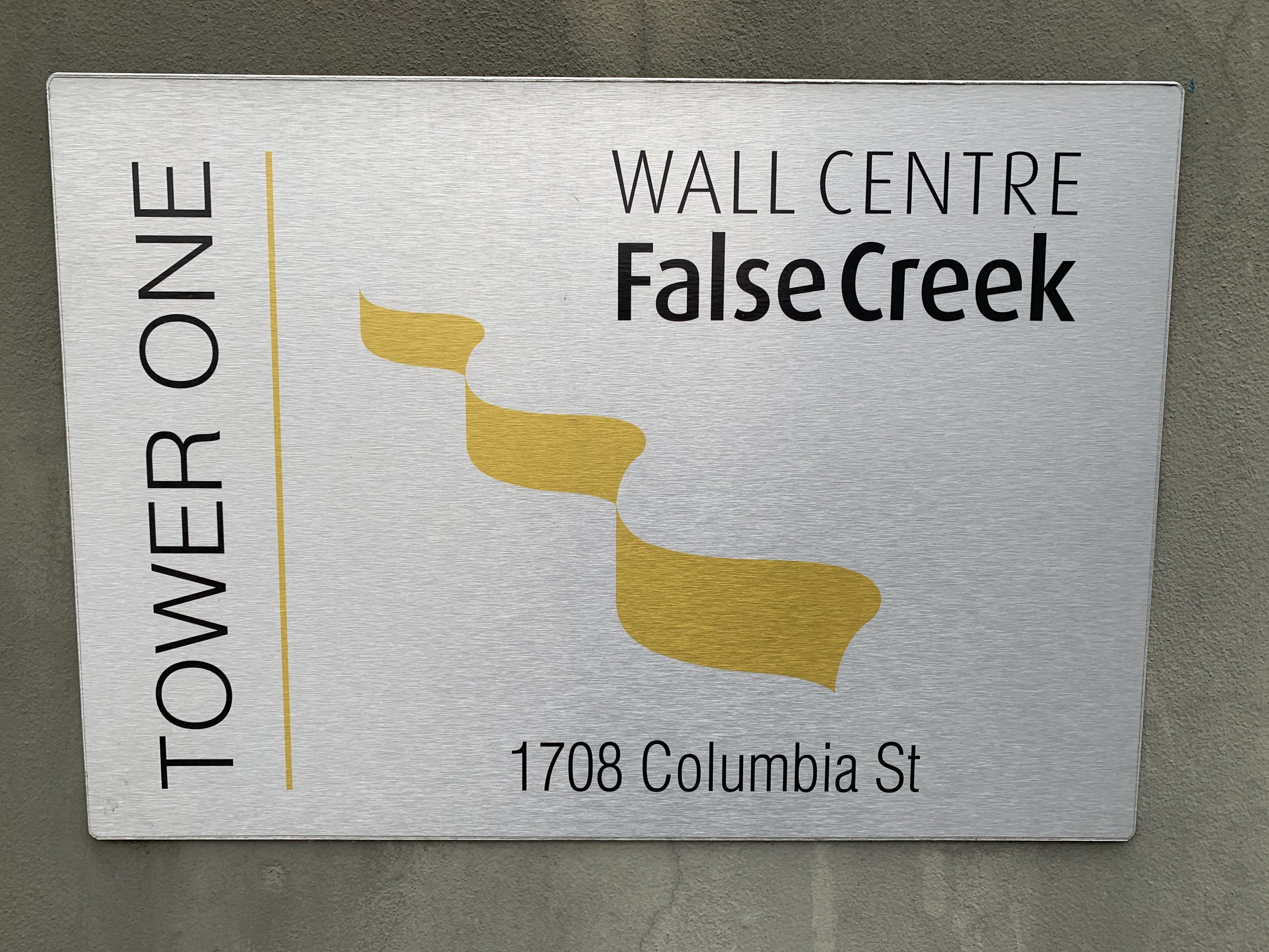 Photo 14 — click to view Wall Centre False Creek West 1 Tower photo 14