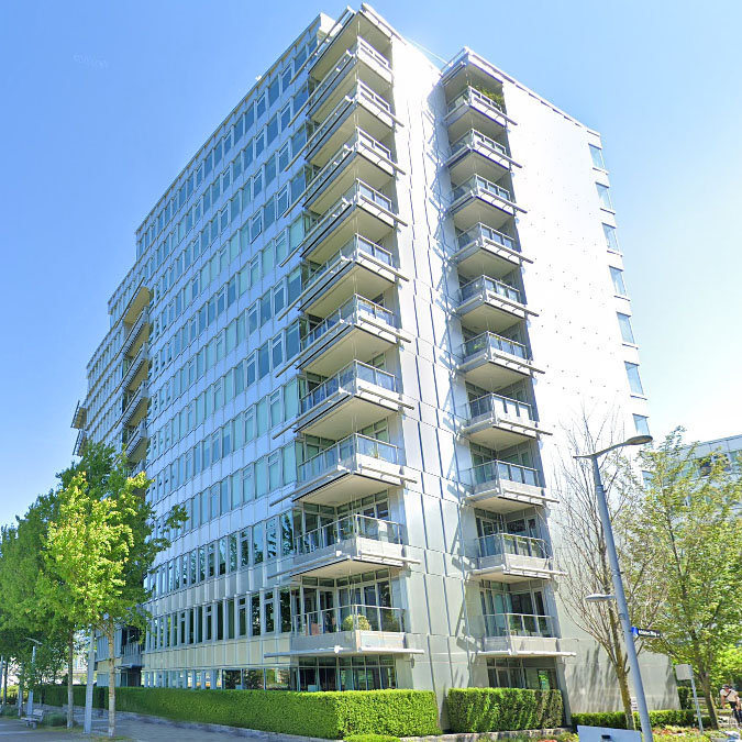 Photo 4 — click to view Canada House West photo 4