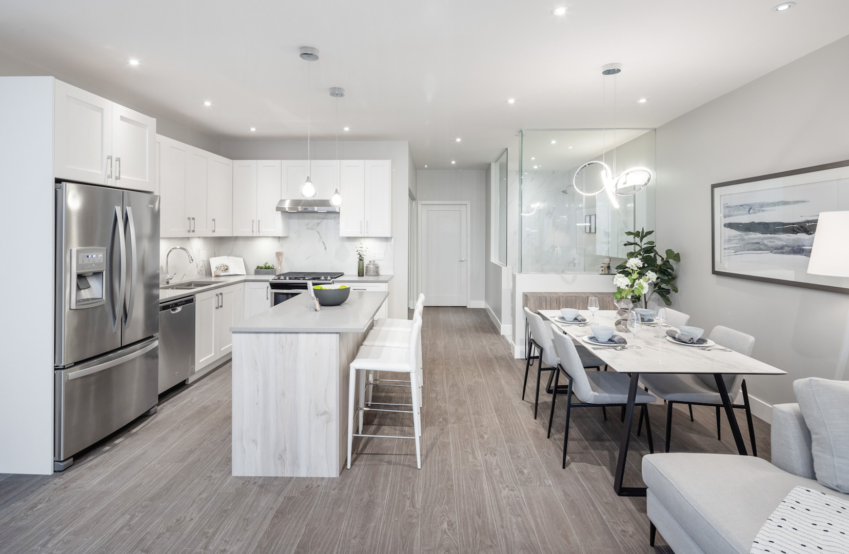 Photo 7 — click to view Highgate Homes photo 7