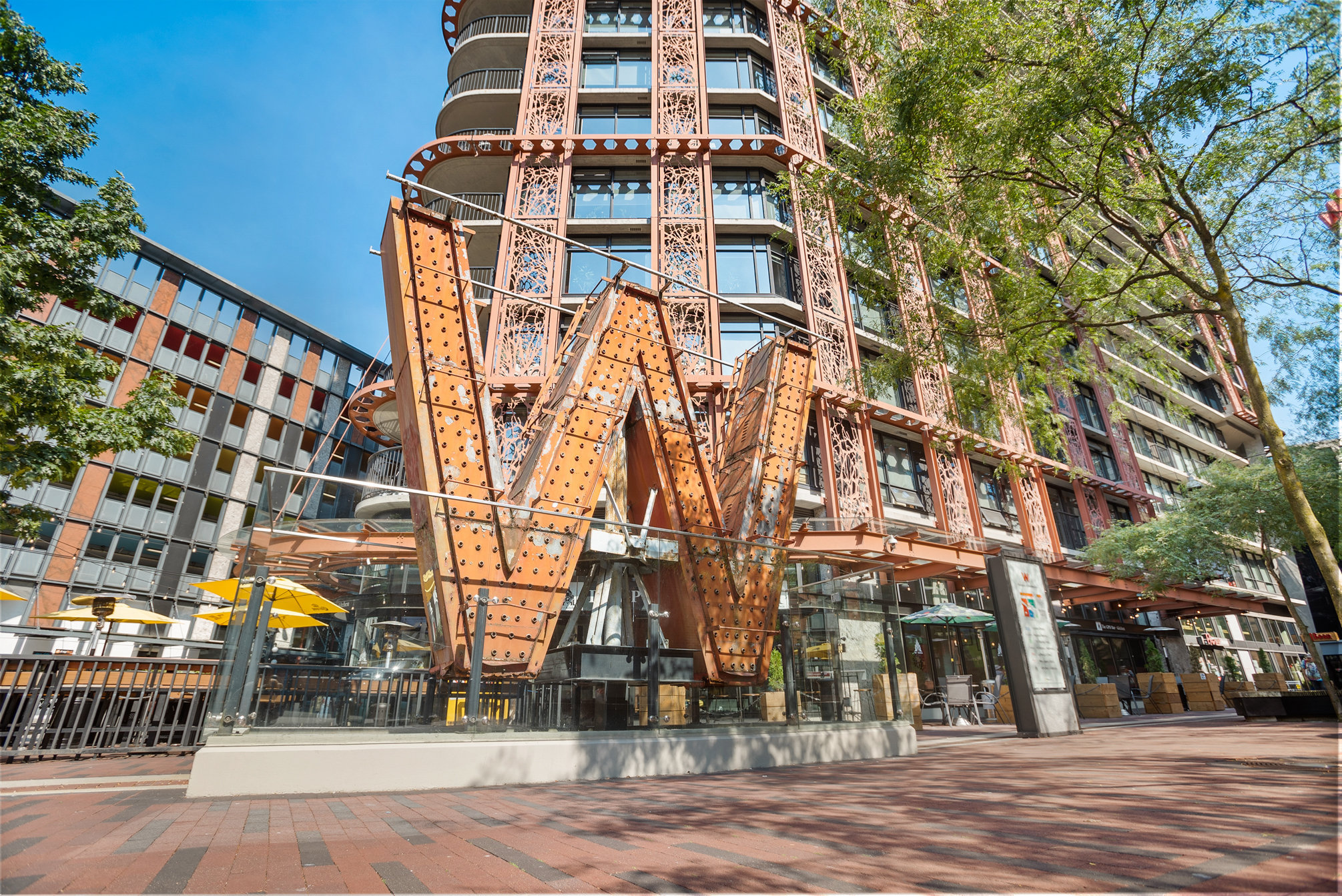 Woodwards W-43 photo 2