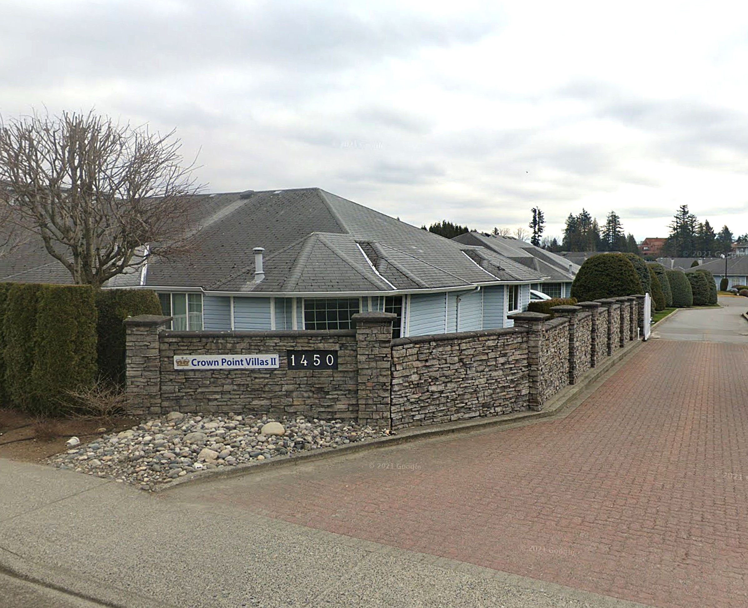 Crown Point Villas