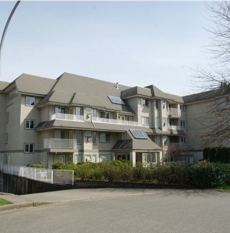 Photo 6 — click to view Tessaro Court photo 6