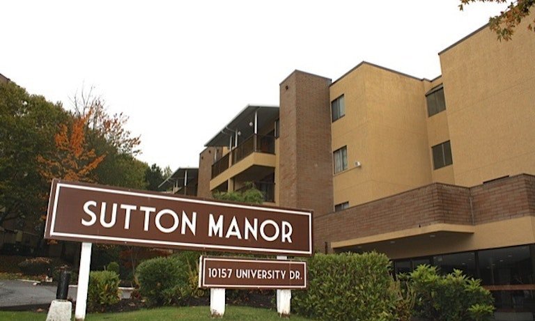 Photo 3 — click to view Sutton Manor photo 3