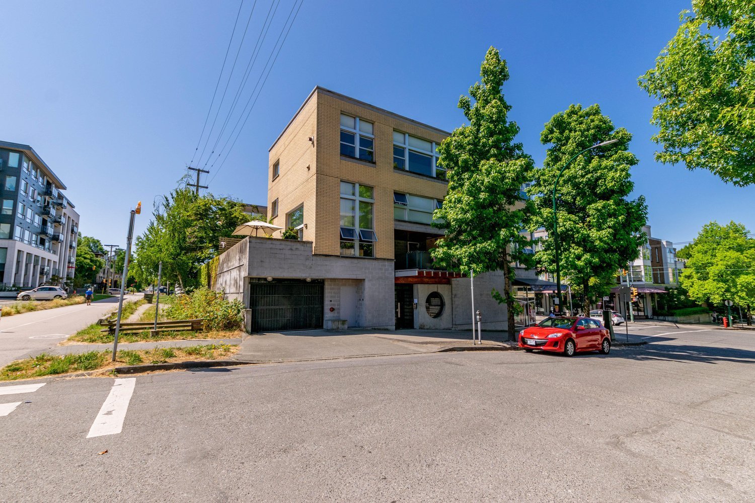 Lofts In Kits photo 7