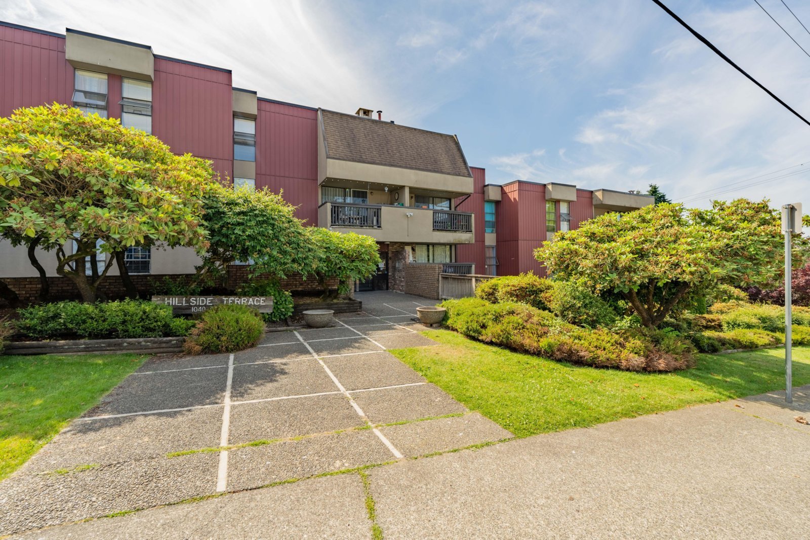 Hillside Terrace photo 4