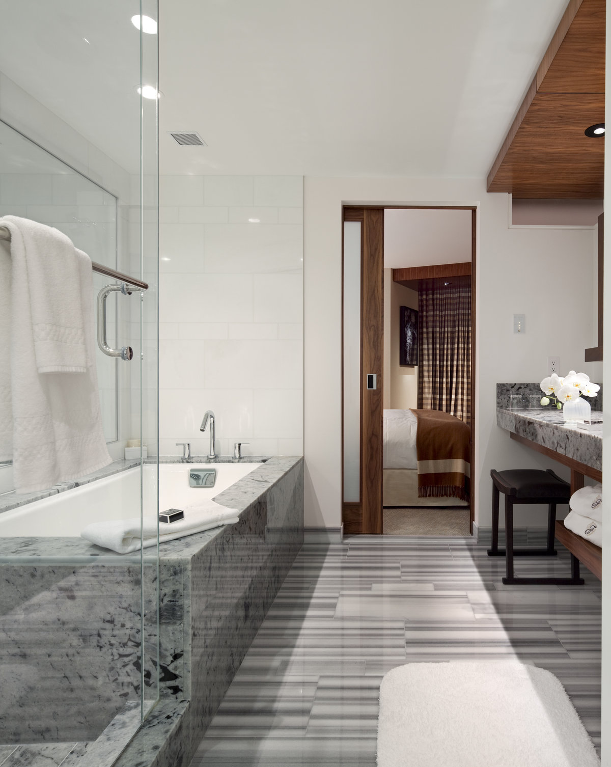 Photo 37 — click to view Fairmont Pacific Rim photo 37