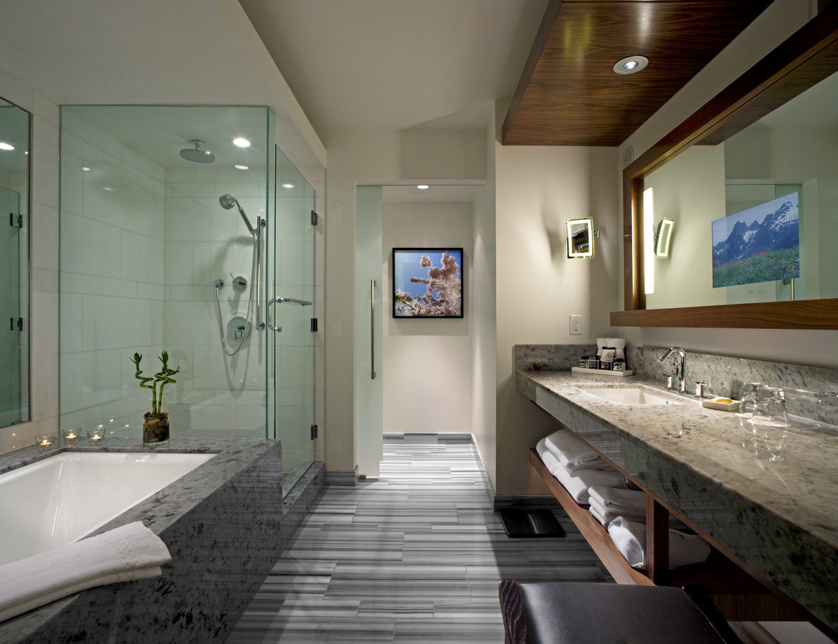 Photo 41 — click to view Fairmont Pacific Rim photo 41