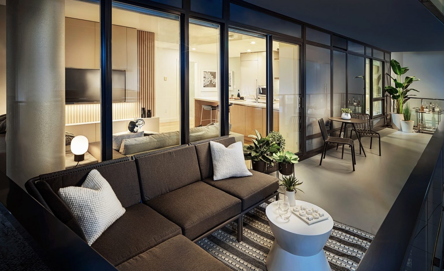 Luxe Lansdowne photo 8