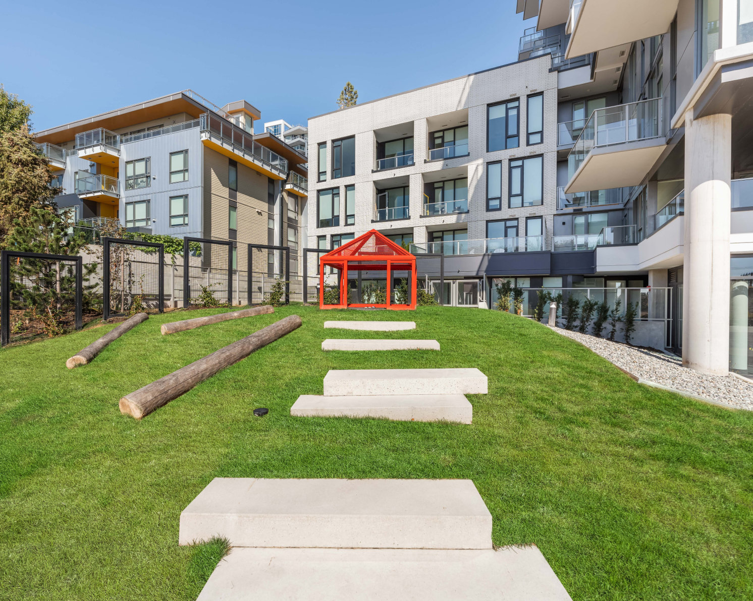 Avalon 3 in River District Vancouver photo 7