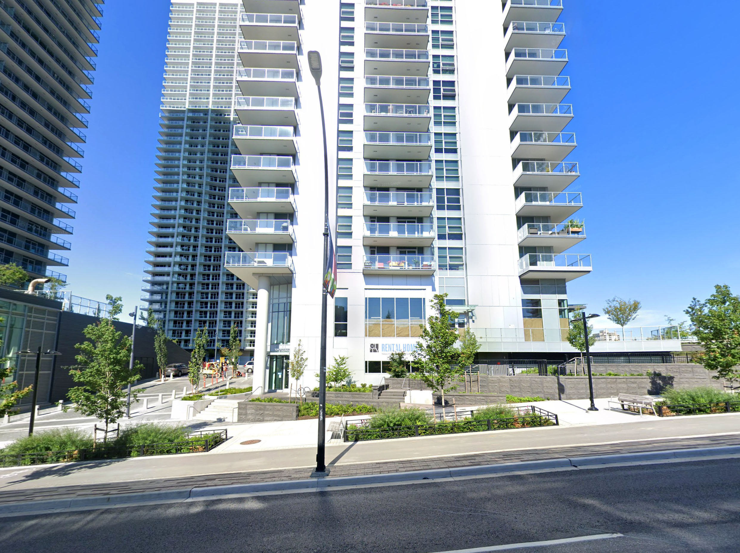 The City of Lougheed - Tower 4 photo 7