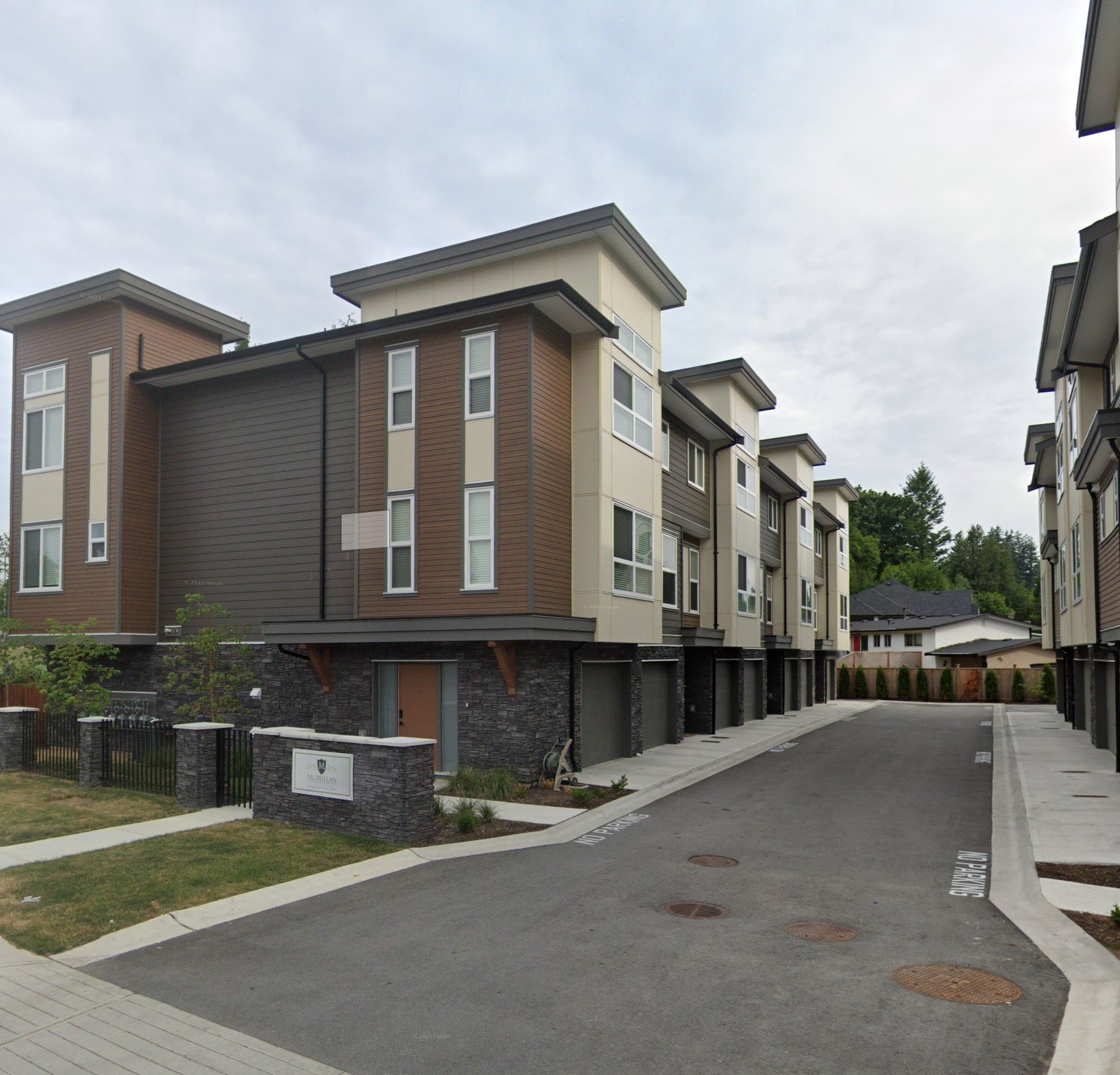 Mcmillan Heights photo 6