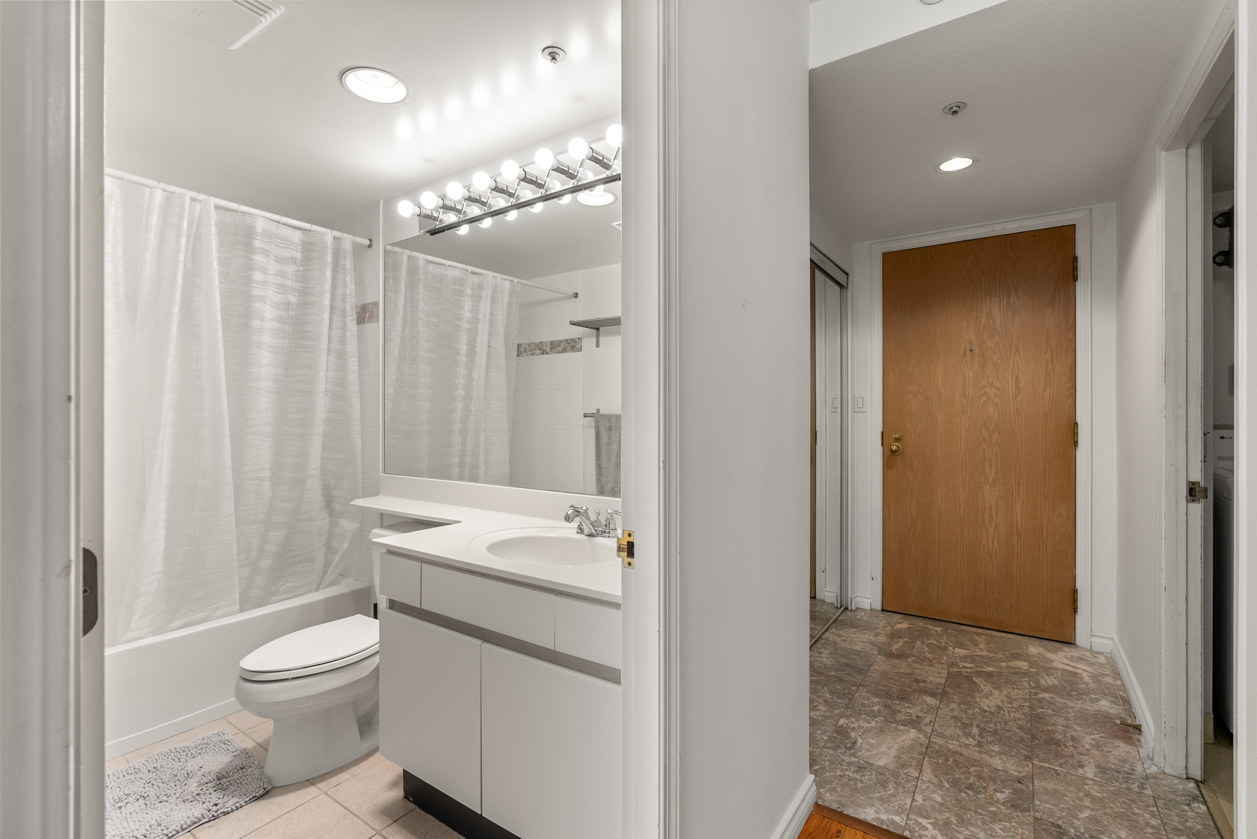 Rosedale Gardens photo 36