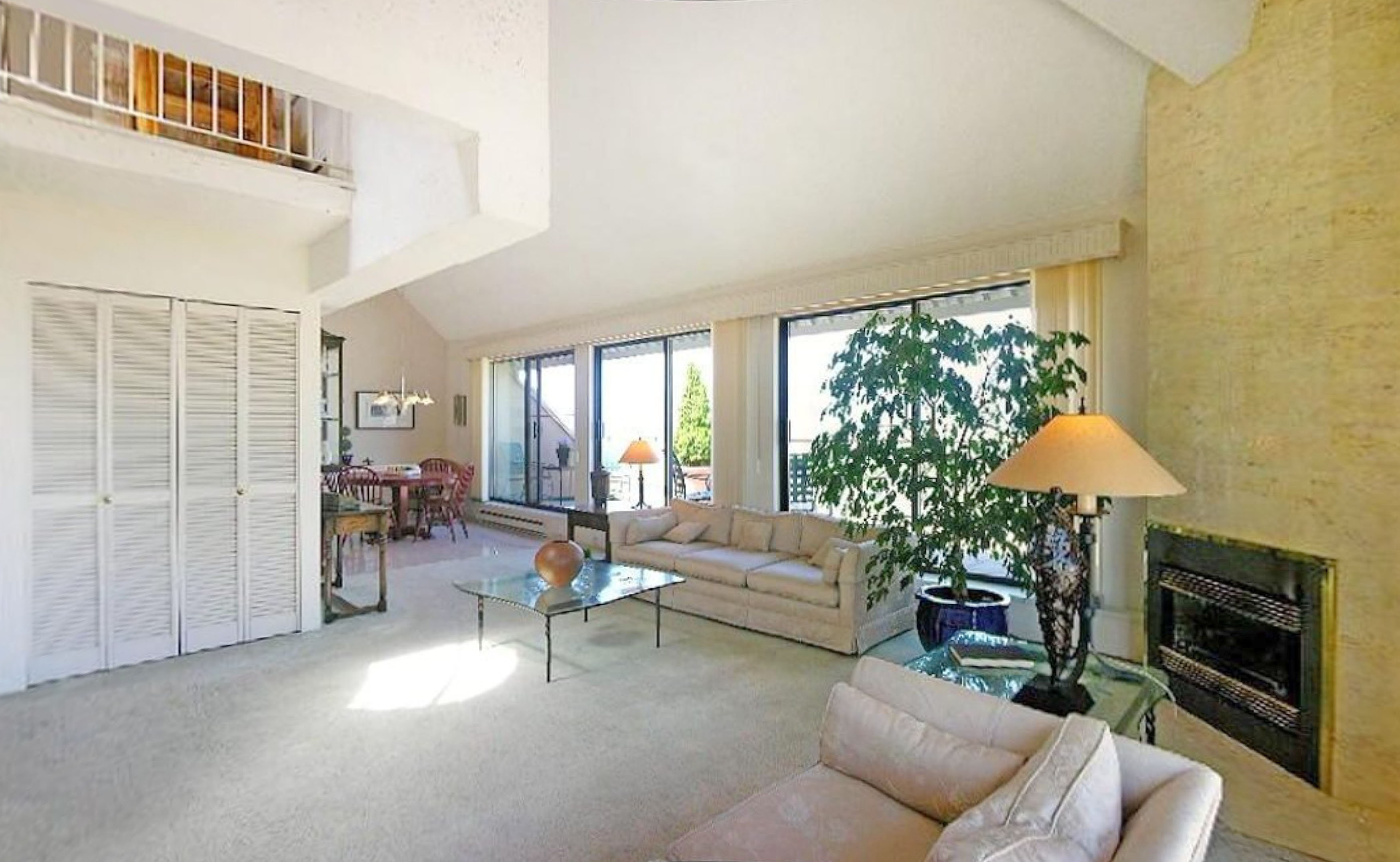 Photo 22 — click to view Boundary View photo 22
