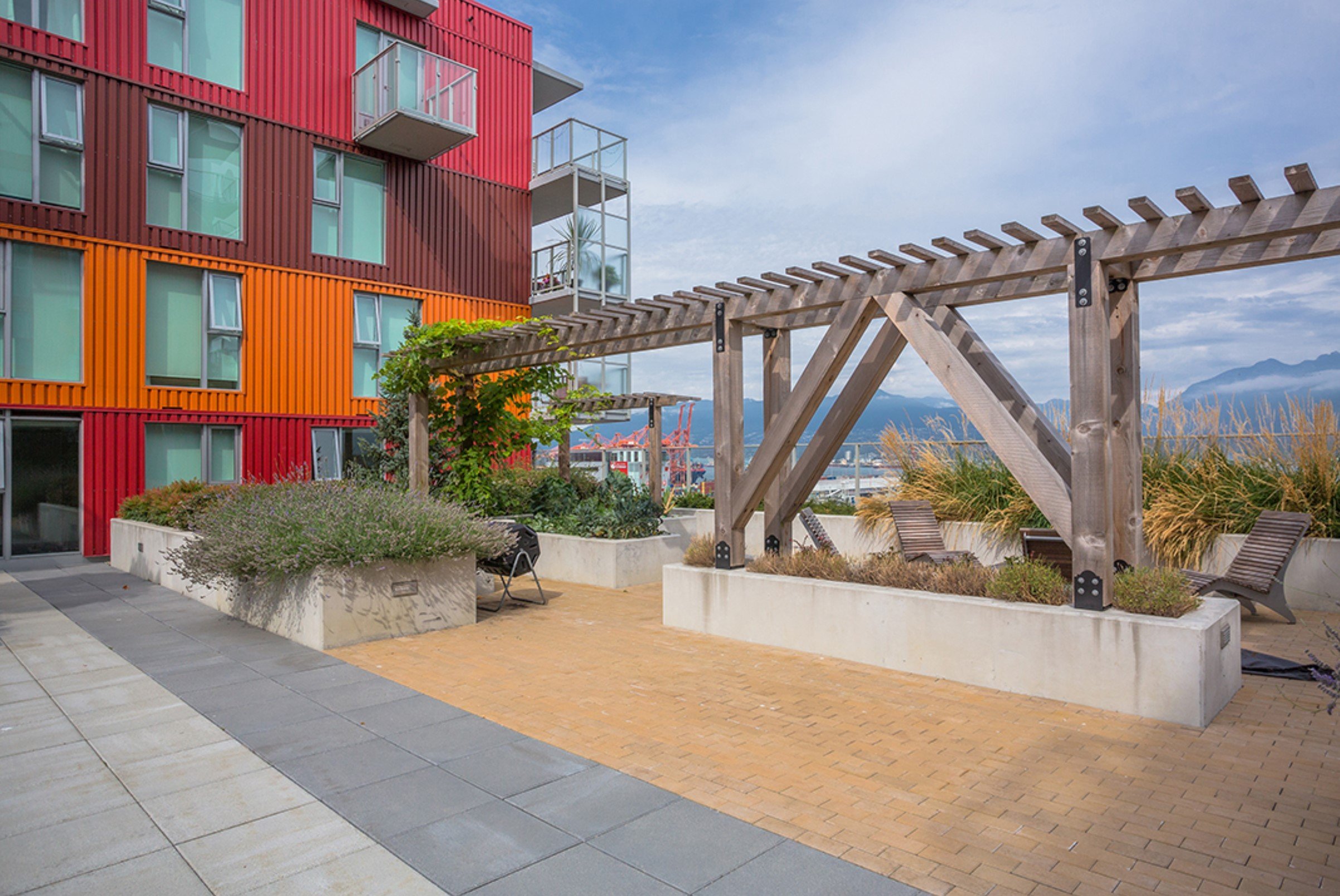 The Balantyne at Strathcona Village photo 12