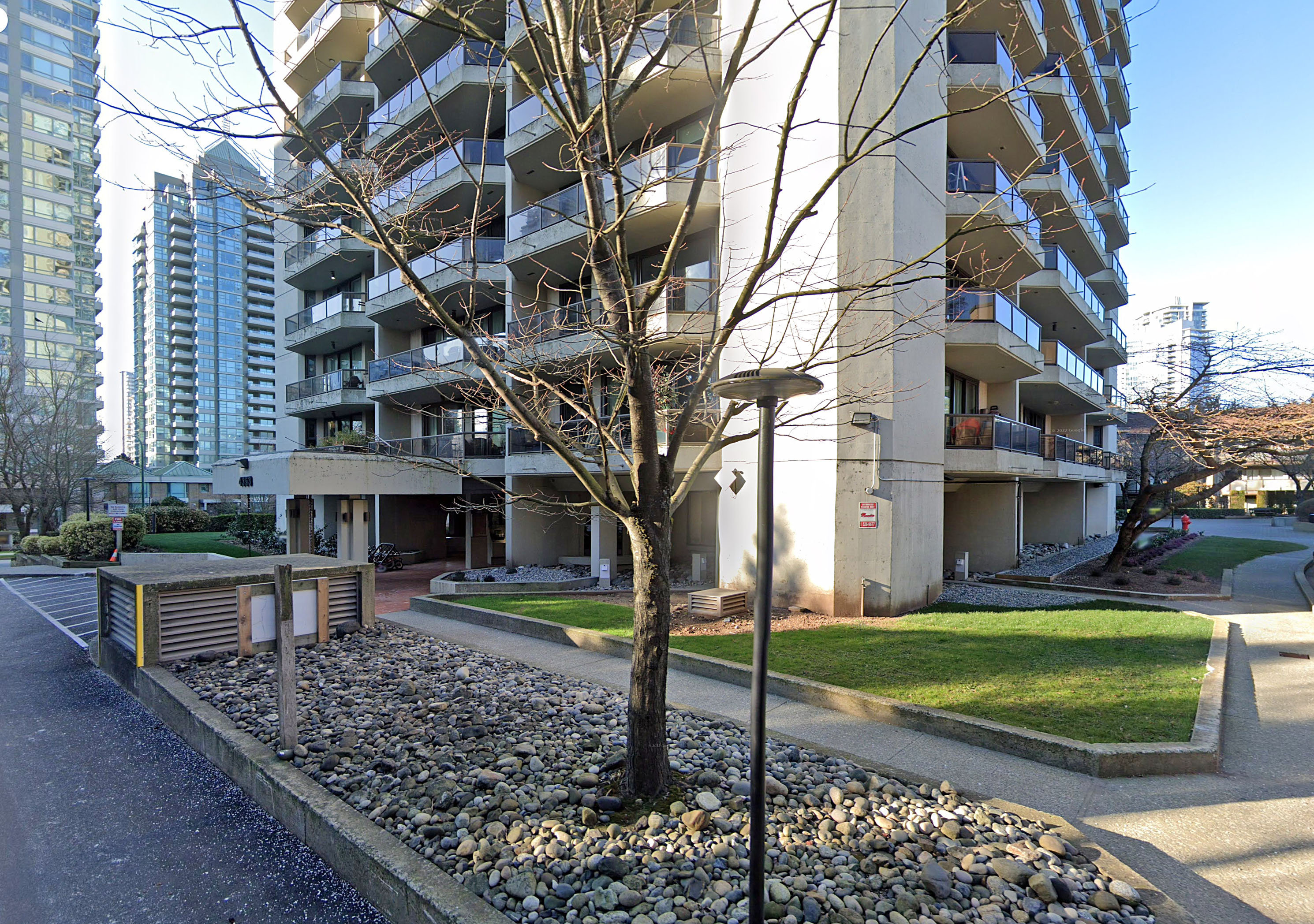 Brent Gardens photo 9