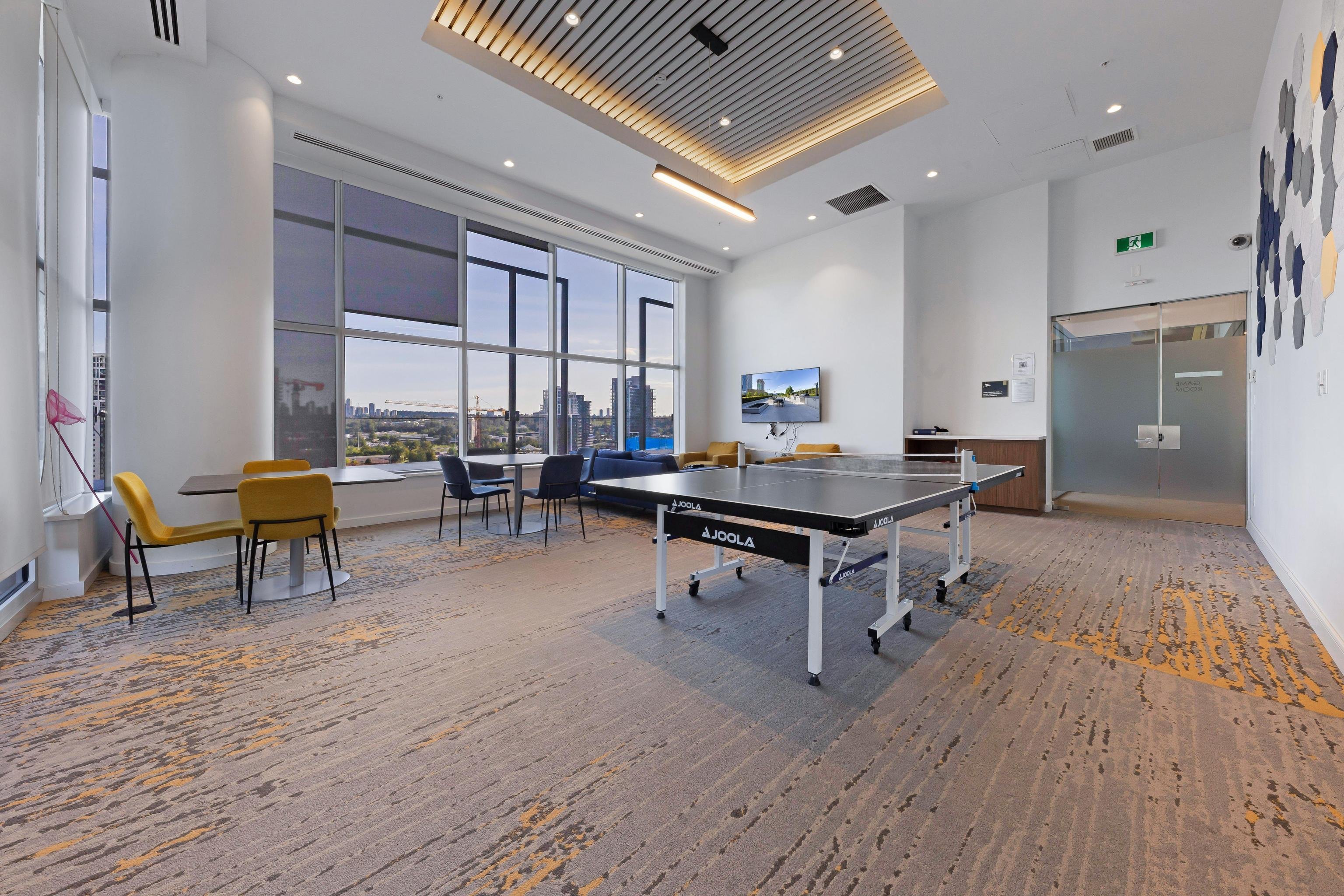 Photo 16 — click to view The Amazing Brentwood - Tower 3 photo 16