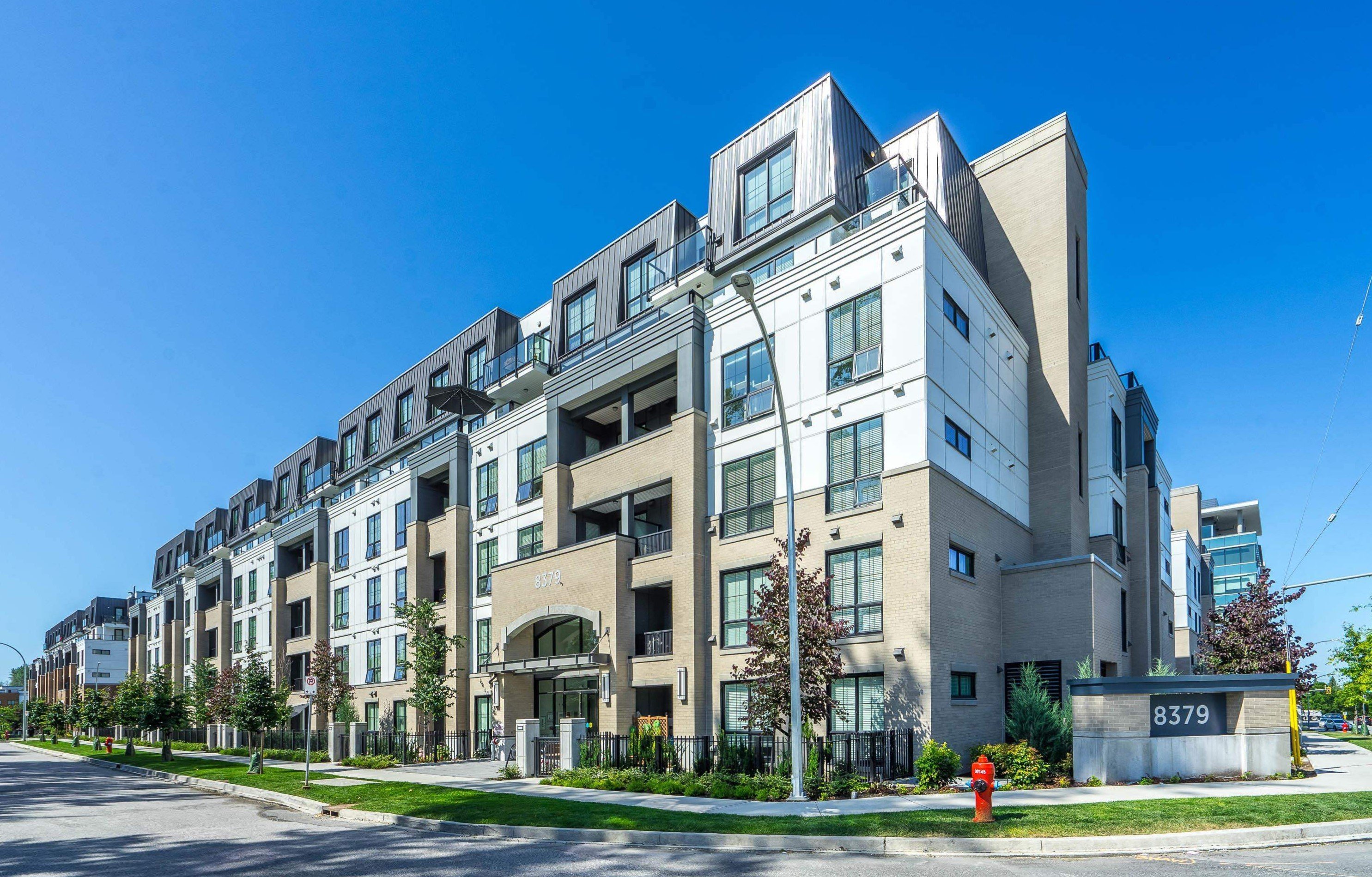 Photo 4 Latimer Village (Residences) photo 4