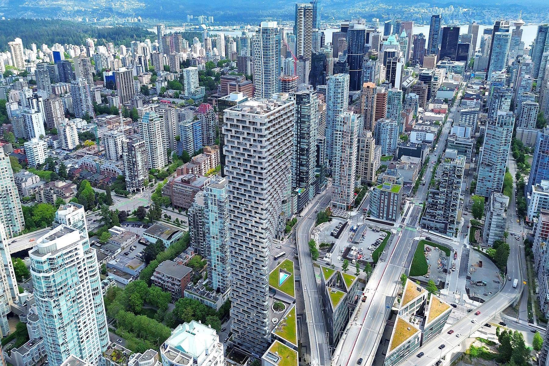 Photo 5 Vancouver House photo 5