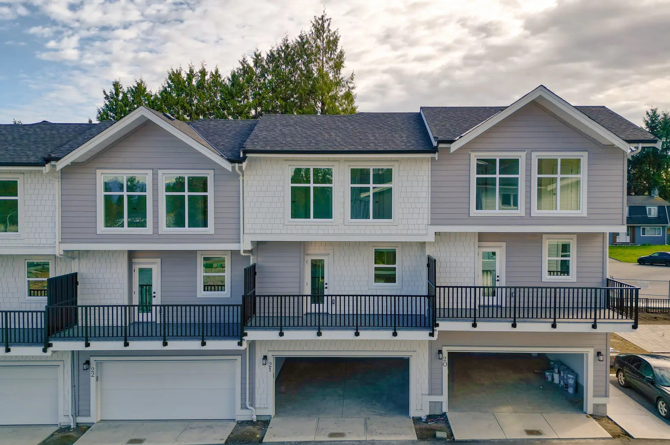 Center 128 Townhomes by Connect Properties photo 6