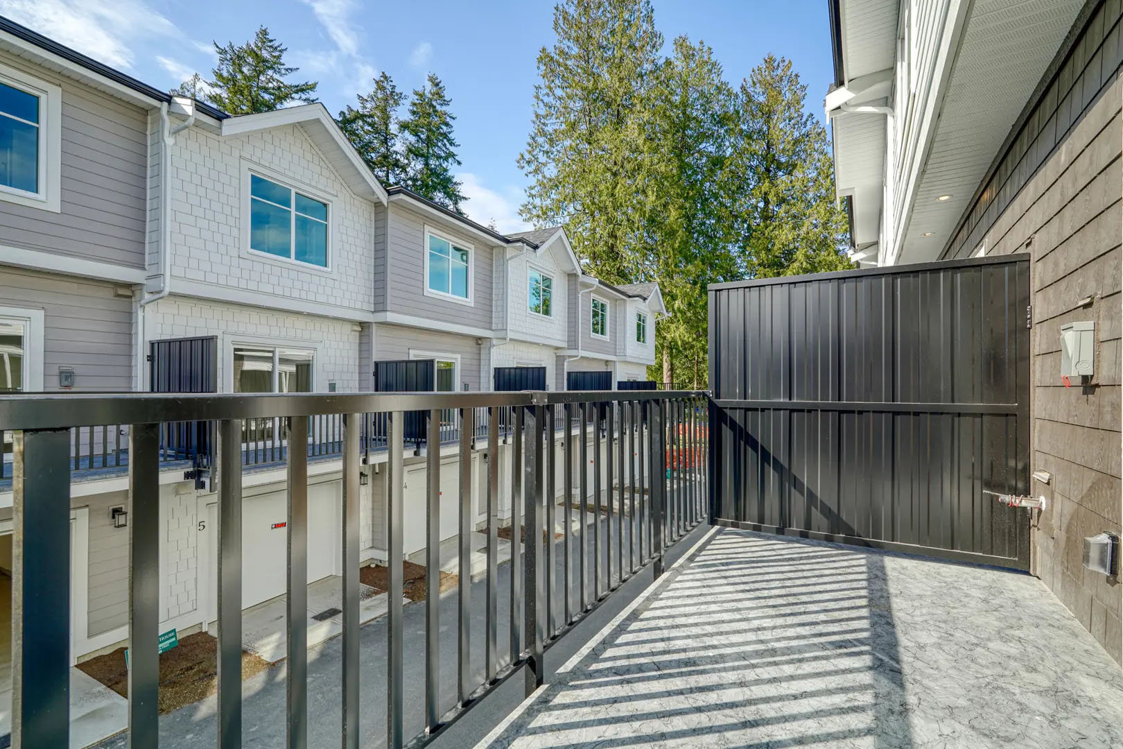 Center 128 Townhomes by Connect Properties photo 5