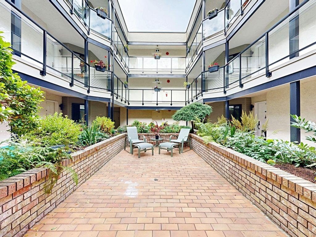 Searidge Court