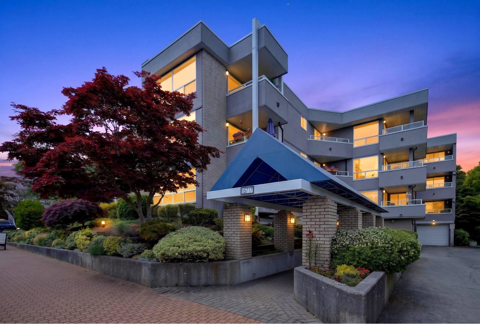 Pacific Sands