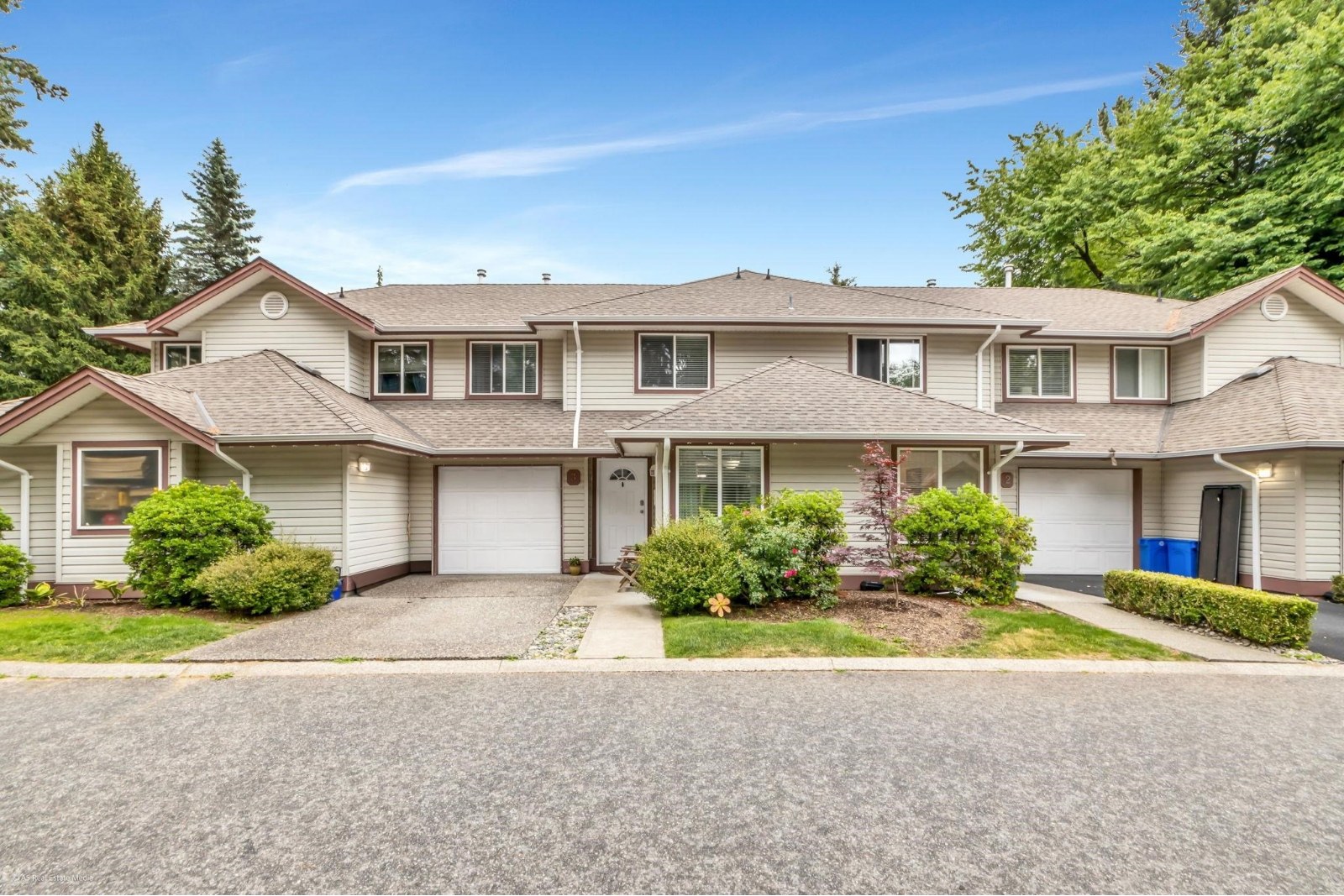 Maple Court