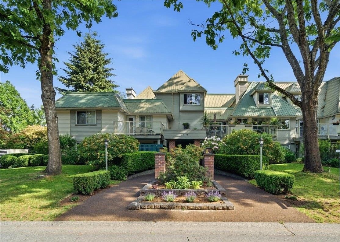 Hillside Terrace