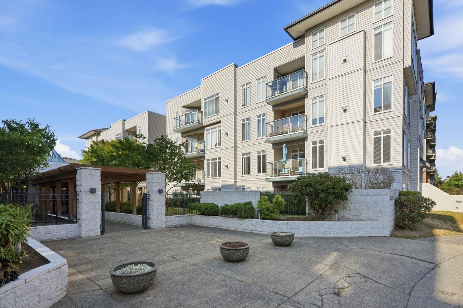 Arbour Court