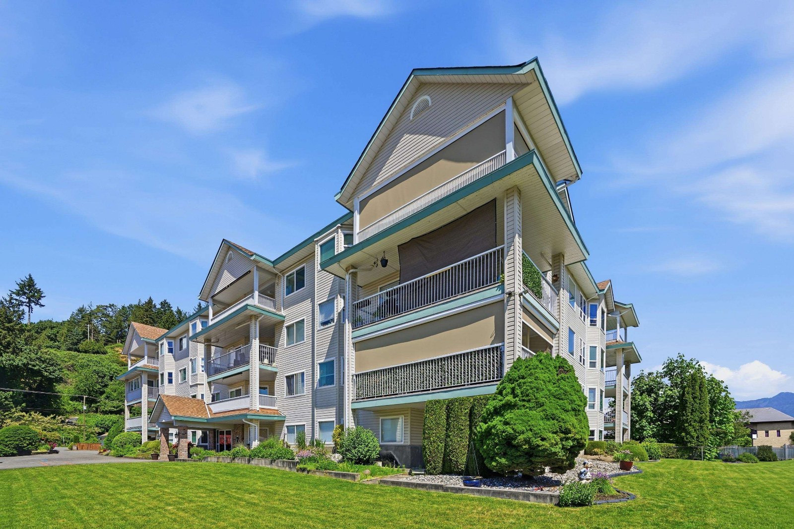 Mountain View Estates