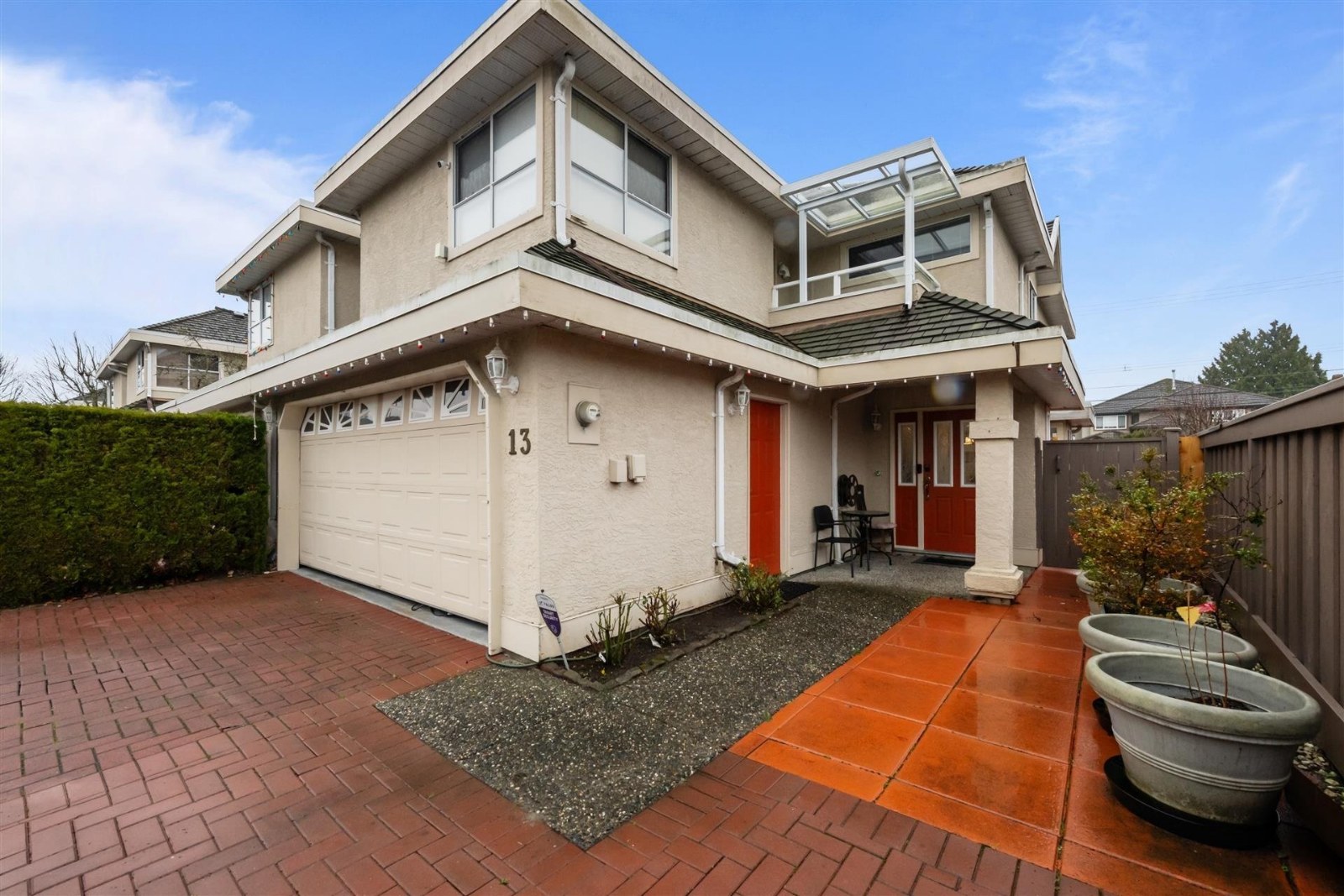 Hollyview Estates