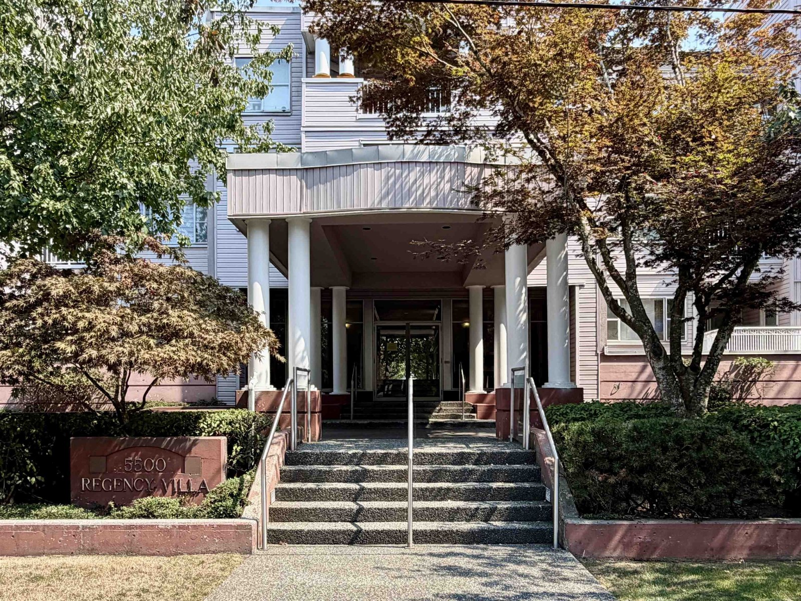 Regency Villa
