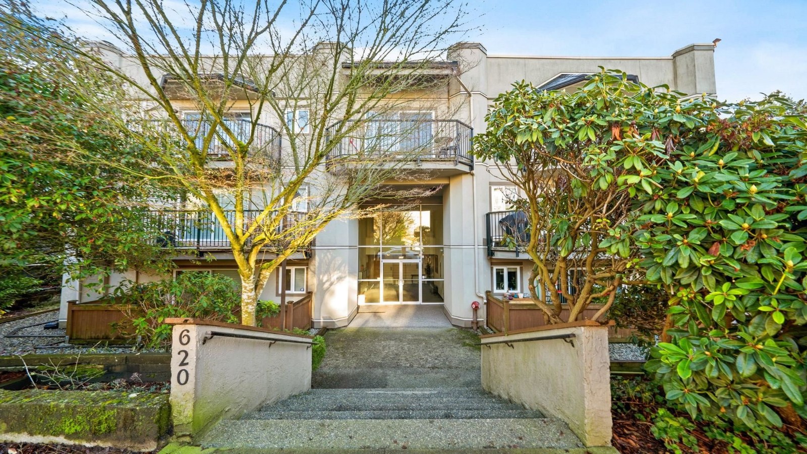 Deerwood Court