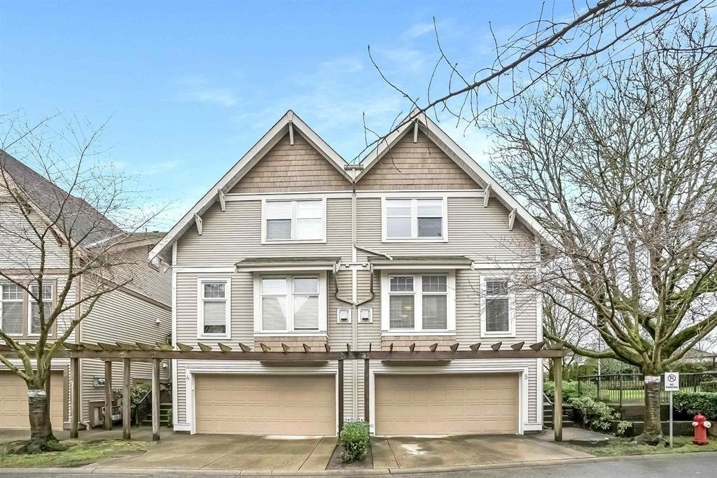 Hillcrest Place