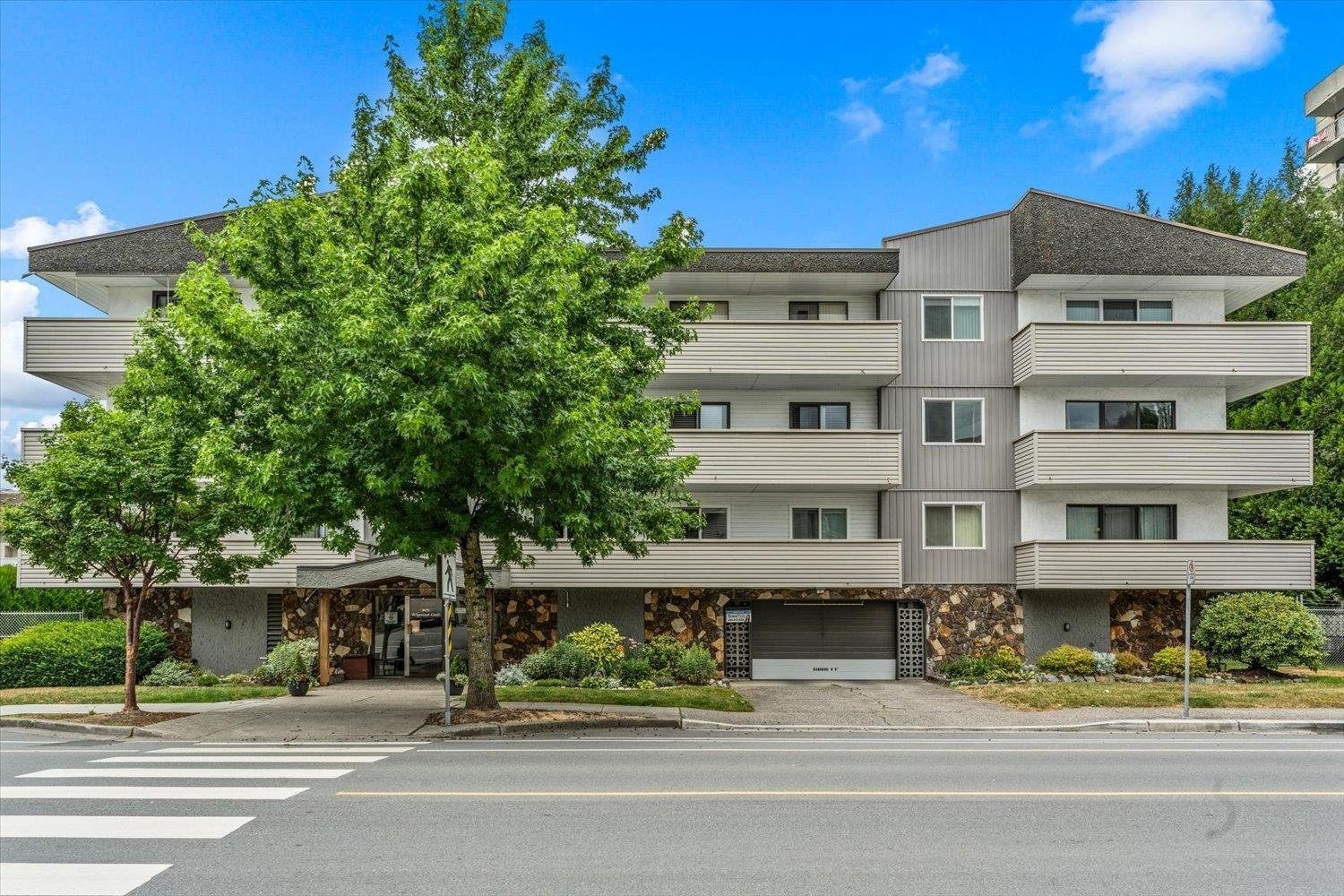 Ridgewood Court