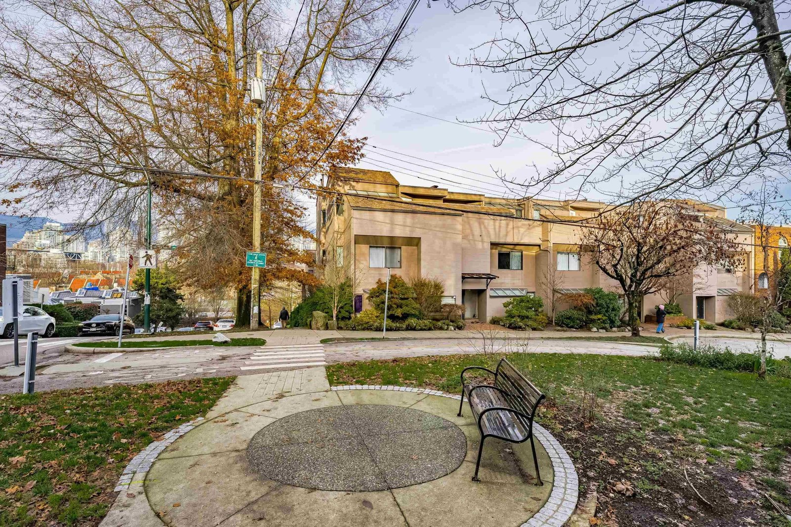 Oakview Place
