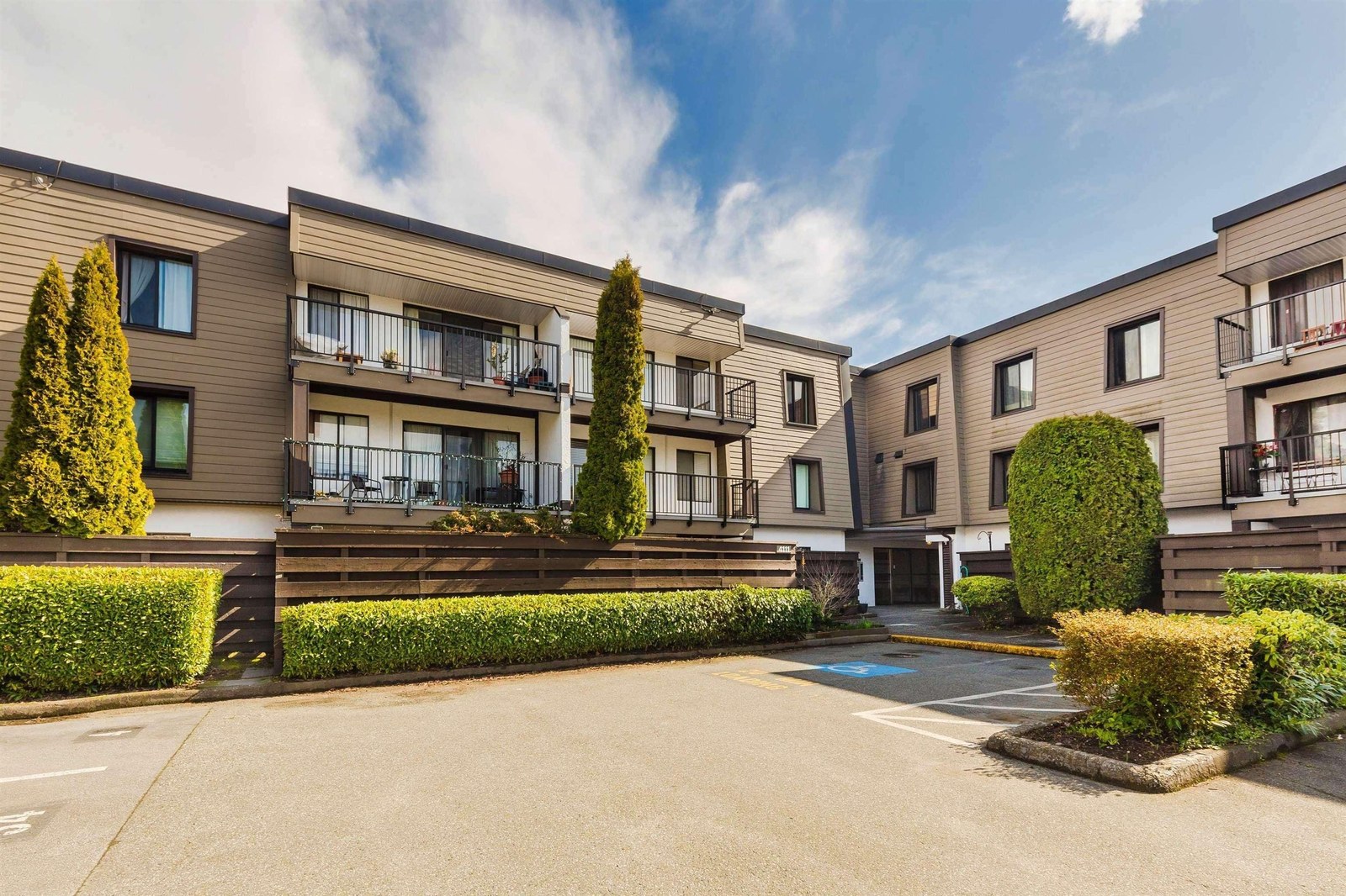 Kingsview Estates